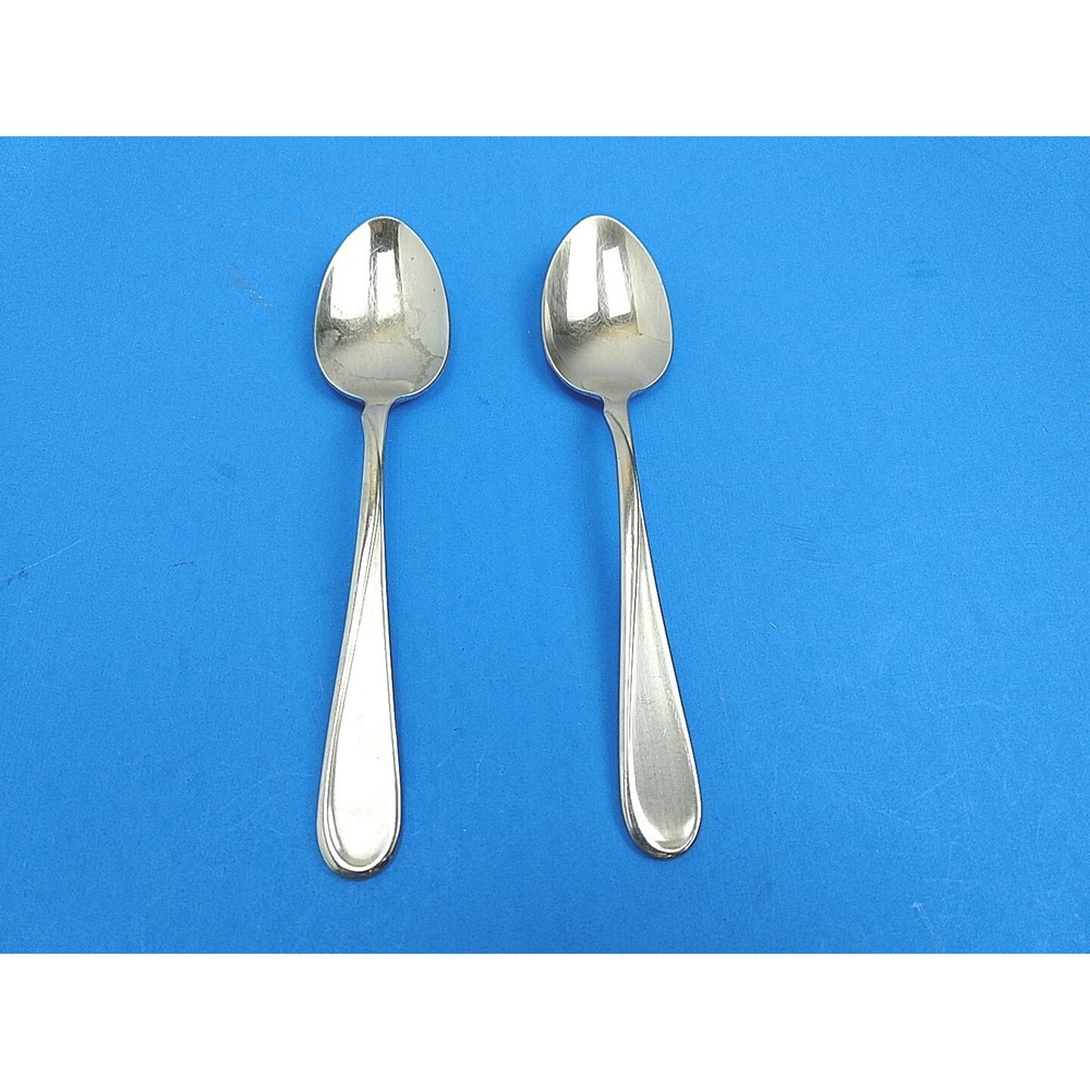 Oneida Flight Reliance USA Set Of 2 Spoons